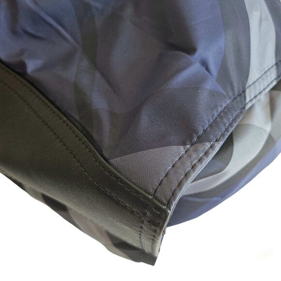 BURBERRY BLUE BUCKLEIGH NYLON TOTE BAG - Picture 12 of 16